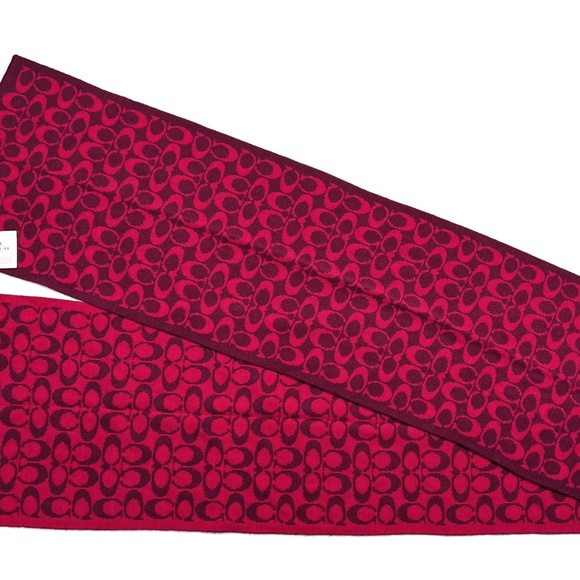 COACH Signature C Knit Scarf Reversible Fuchsia Merino Wool 10.5 x 72 New NWT - Picture 4 of 5